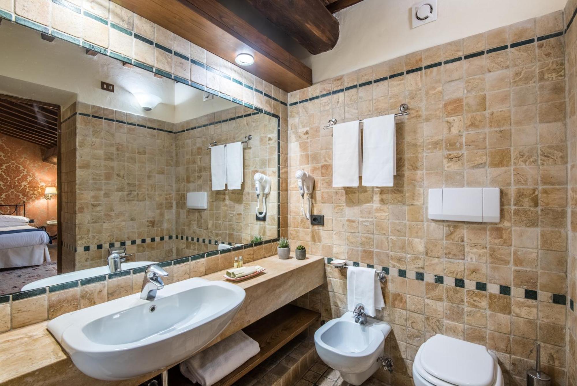 Hotel Palazzo Squarcialupi Кастелина ин Шианти Экстерьер фото