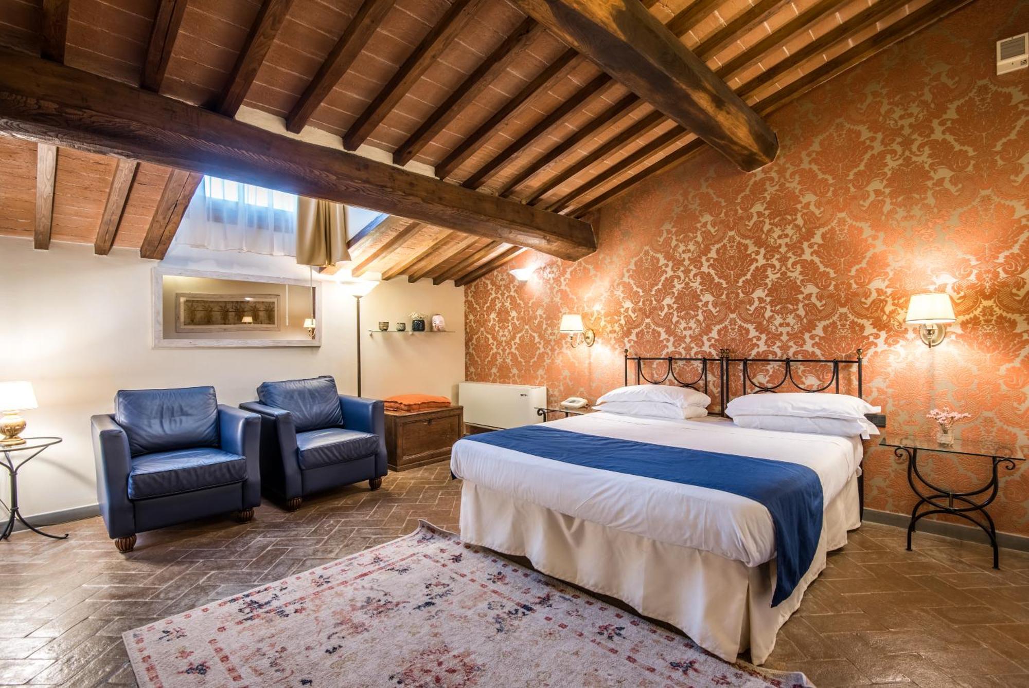 Hotel Palazzo Squarcialupi Кастелина ин Шианти Экстерьер фото
